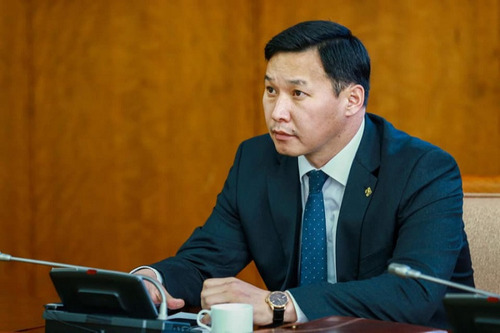 Т.Мөнхсайхан: Дөрөвдүгээр эмнэлгийг улс худалдаж авах боломжгүй